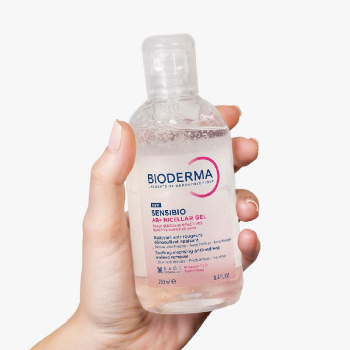 Мицеллярный гель Bioderma Sensibio AR+ 250 мл