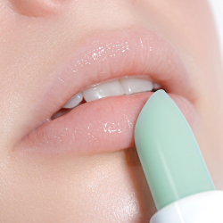 Dodaq Balzamı Luxvisage Mint Care Soyuq Effekti Sakitləşdirici