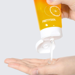 Пилинг-гель Prettyskin The Pure Jeju Tangerine Vita C 150 мл